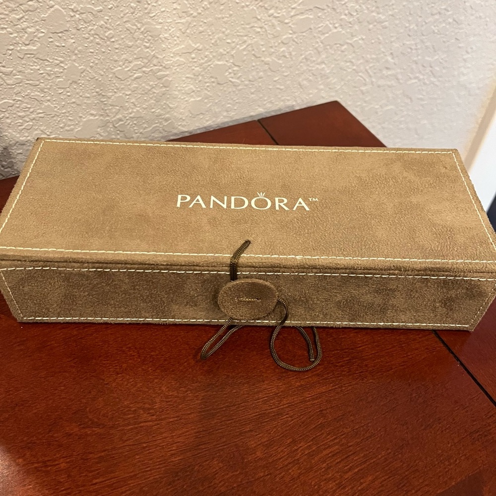 Pandora jewelry charm box with 5 Murano charms